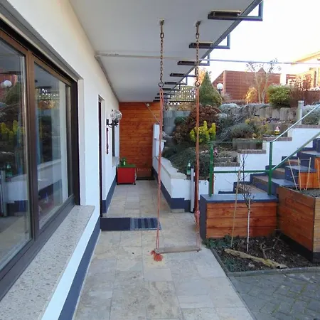 Astor Zwischen Rhein Und Mosel Plaidt